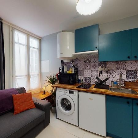 Le Petit St Louis - Court Et Long Sejour Apartment Versailles Exterior foto